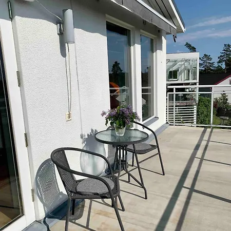 Solsidan Apartment